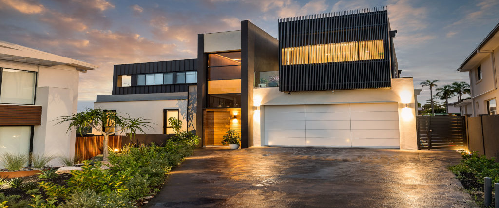 Oatley Home Front Full feature 2